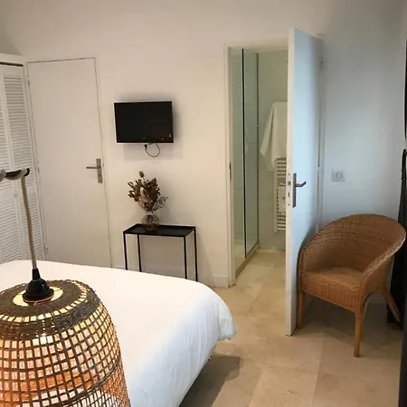 Maison Boussingault Guest house *